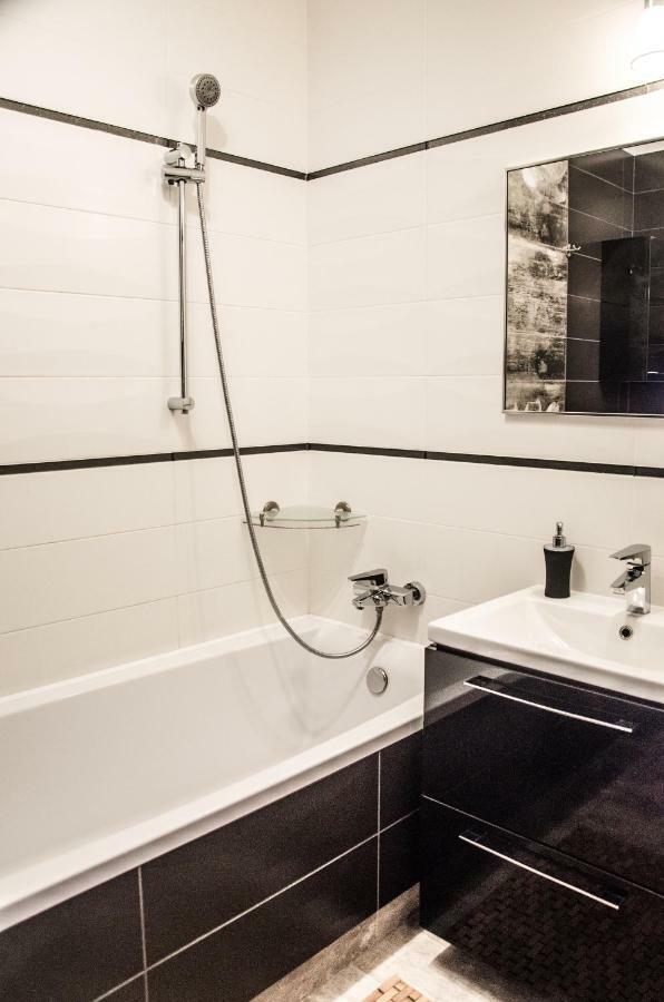 Apartament Expo Brylowska Varsovie Extérieur photo
